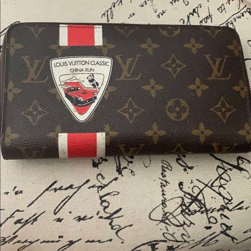 Louis Vuitton China Run (limited edition) wallet